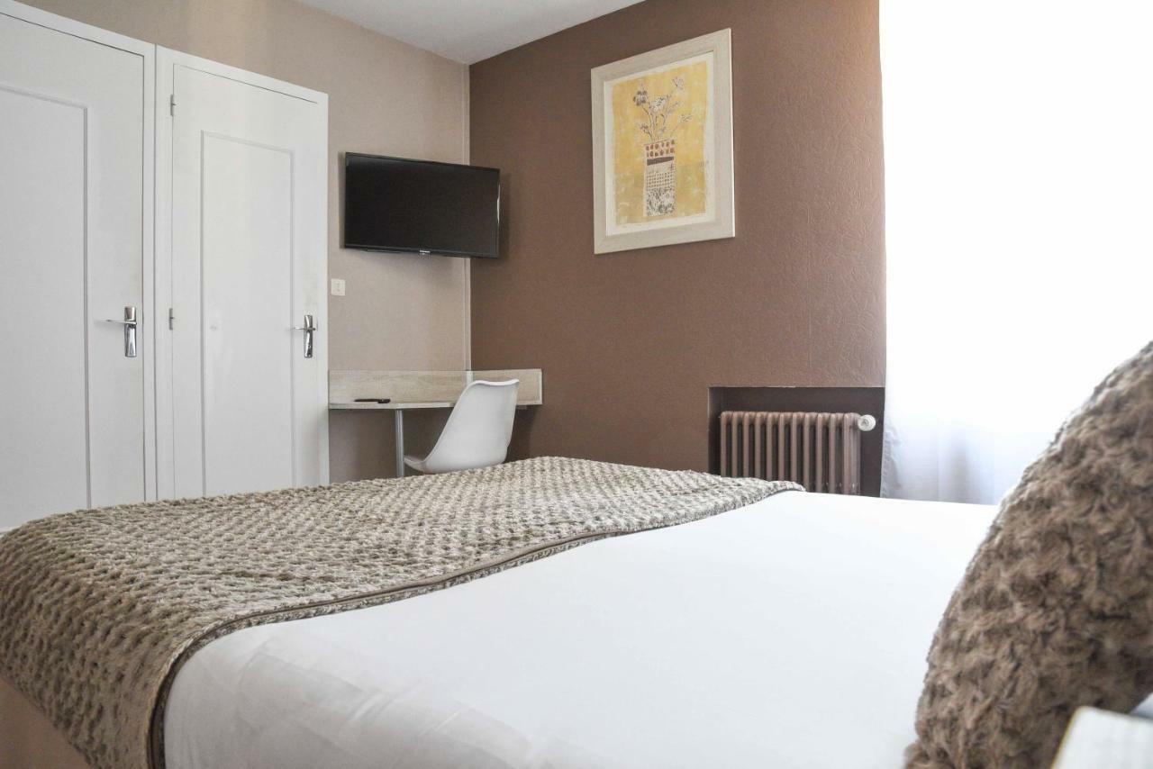 Cit'Hotel L'Europe - Cholet Gare ภายนอก รูปภาพ