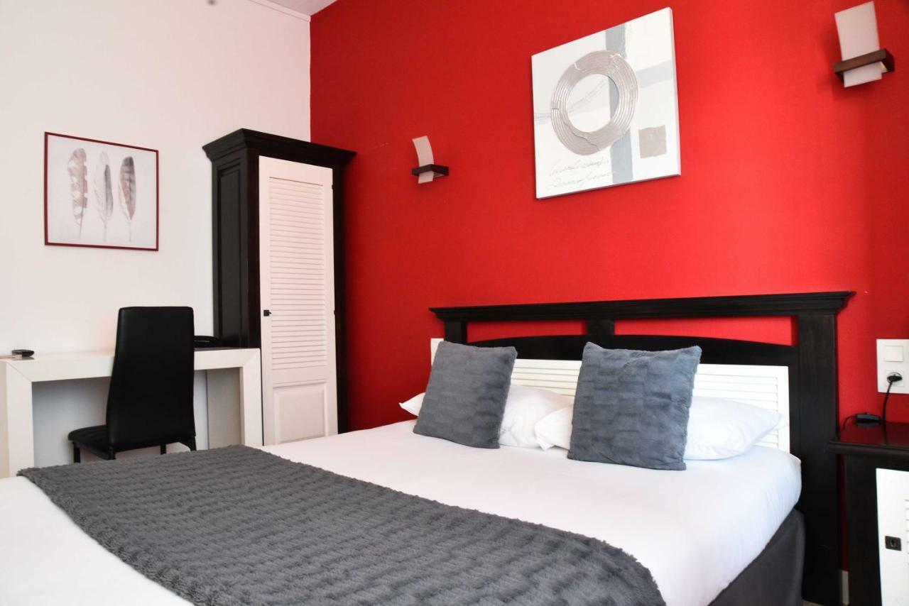 Cit'Hotel L'Europe - Cholet Gare ภายนอก รูปภาพ